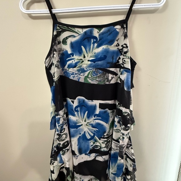 Candy Couture Floral Top with Blue and Black - Picture 4 of 5